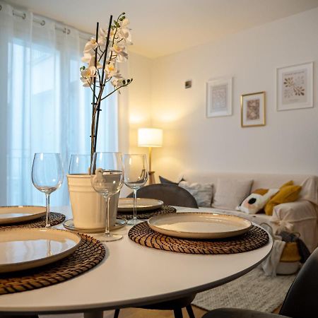Maison Blanche: Appartamento Elegante Con Parcheggio Privato Mantua Zewnętrze zdjęcie